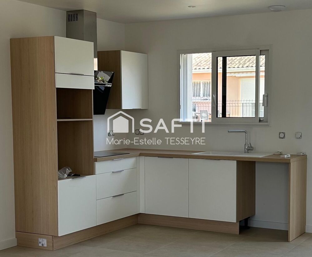 Vente Maison A saisir! Maison neuve, jamais habitée très belles prestations  92m2 + 24m2 de garage La lande-de-fronsac