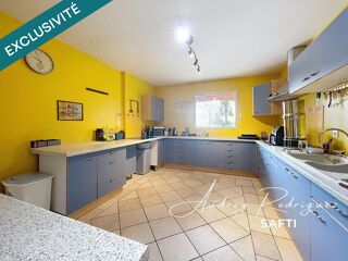  Maison à vendre 10 pièces 224 m²