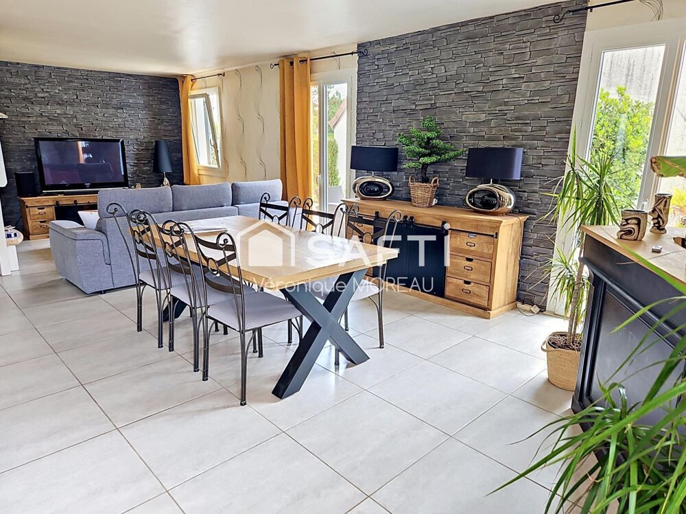 Belle maison avec vie de plain-pied d'environ 100 m²