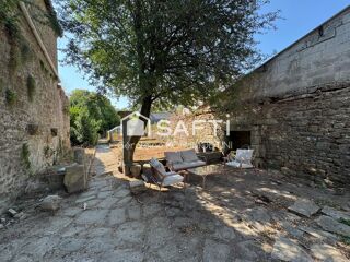  Immeuble à vendre 243 m²