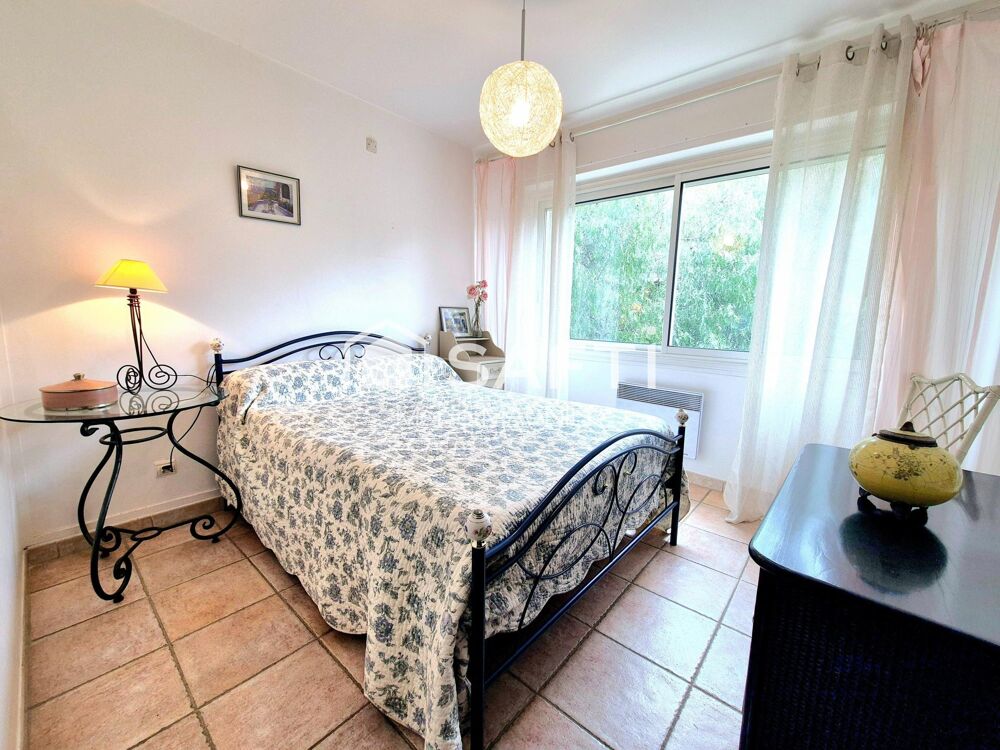 Vente Maison A rénover à votre goût : rare sur le secteur maison de ville T4 de 61m2  avec double terrasses, jardin privatif et garage, comme Cavalaire-sur-mer