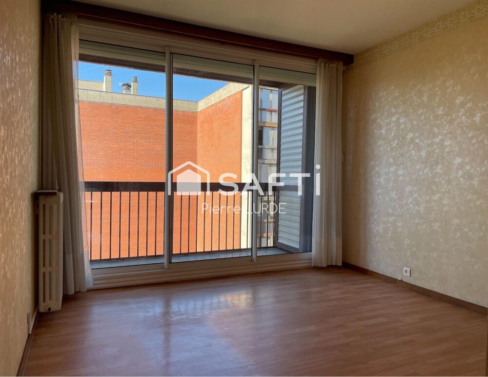 Vente Appartement Appartement T5 rénové avec balcons et stationnement Montauban