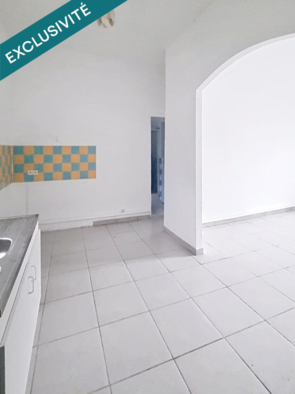 Vente Immeuble Situé à Revin, cet immeuble  en pierre locale avec toiture en ardoise Revin