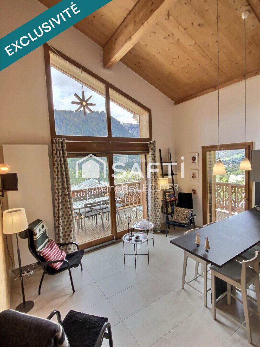 Vue exceptionnelle - Idéalement situé à 300m du centre du village. VISITE VIRTUELLE 360°