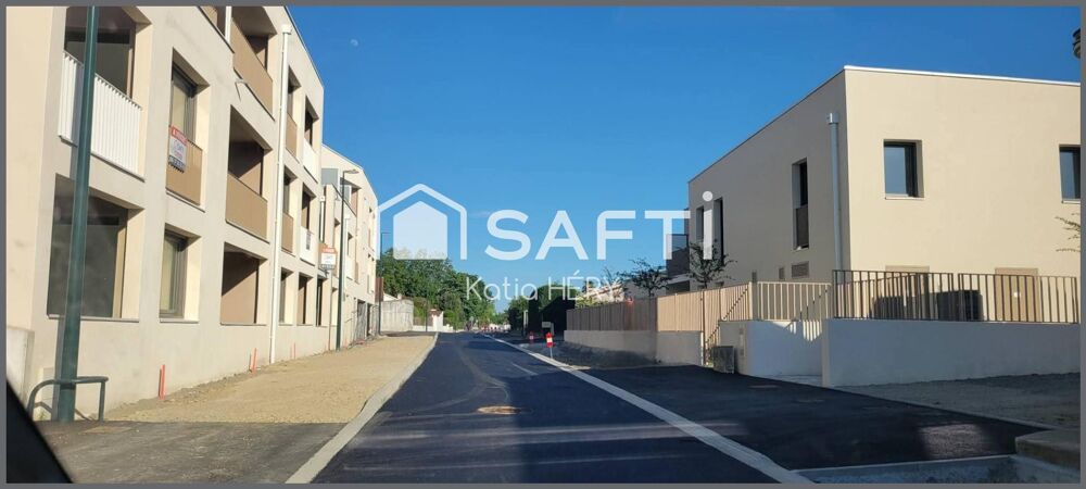 Vente Appartement APPARTEMENT AVEC TERRASSE COUVERTE, JARDIN PRIVATIF ET 2 PARKINGS Challans