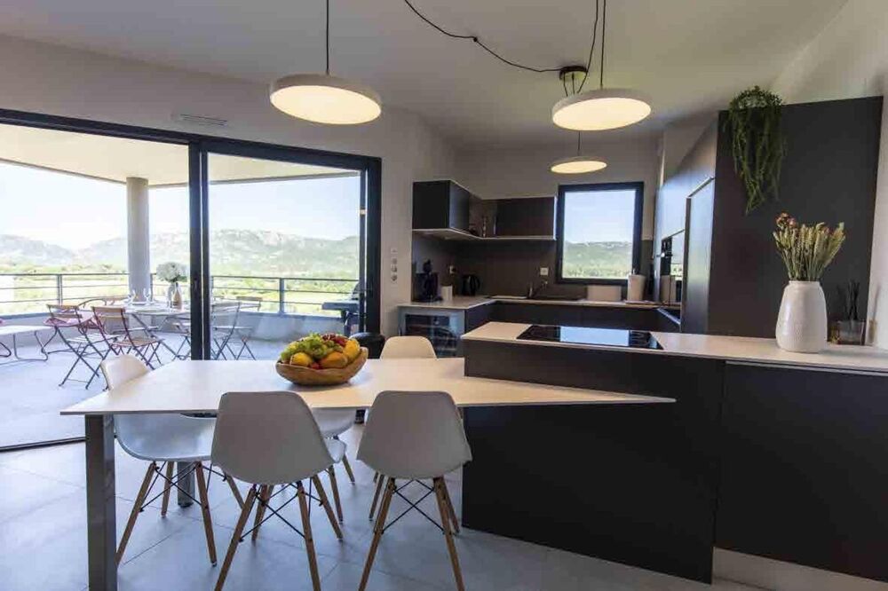 Vente Appartement Superbe T3 d'environ 72 m², aucun travaux à prévoir. Porto-vecchio