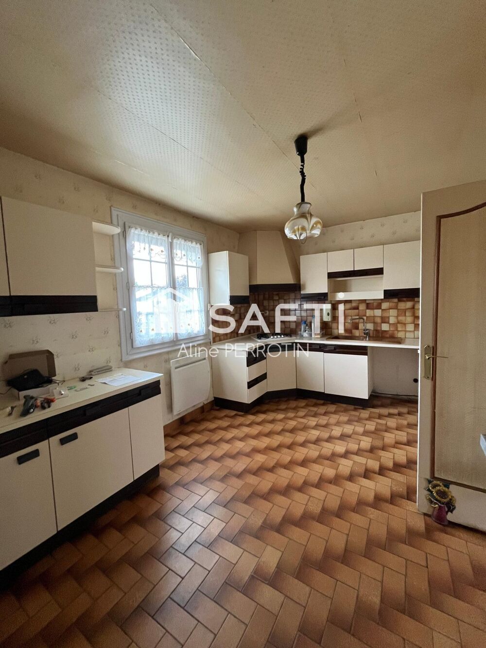 Vente Maison Maison familiale avec jardin et garage Sable-sur-sarthe