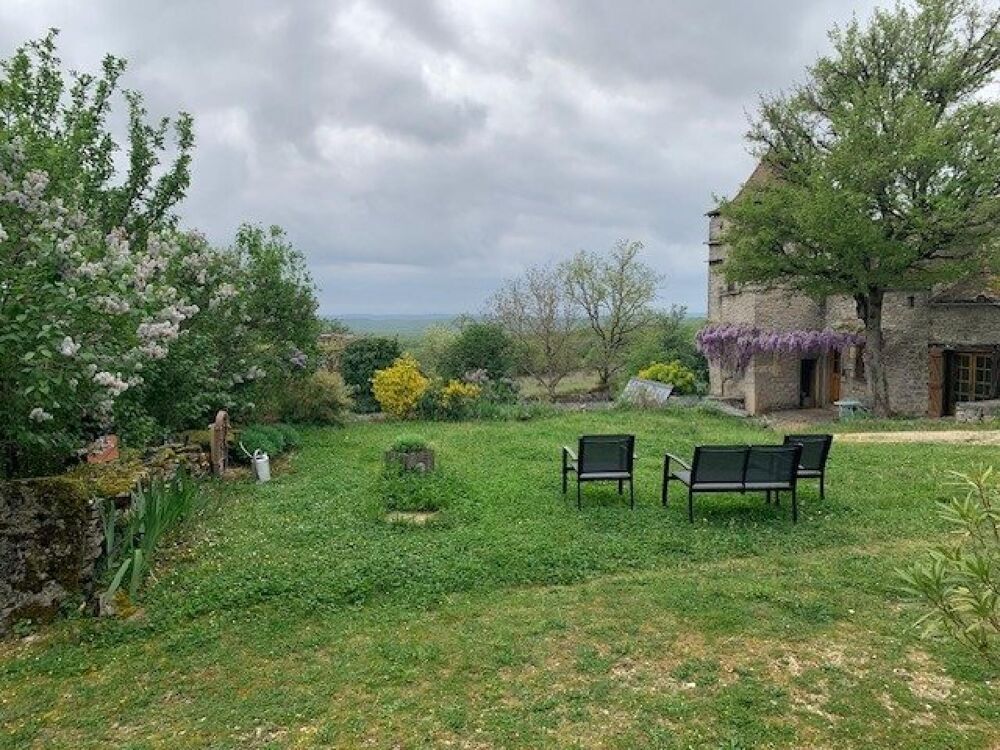 � vendre  Maison Saint-Jean-de-Laur (46260)
