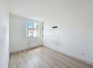  Appartement à louer 3 pièces 67 m²