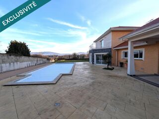  Maison � vendre 6 pi�ces 200 m�