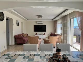  Maison à vendre 6 pièces 141 m²