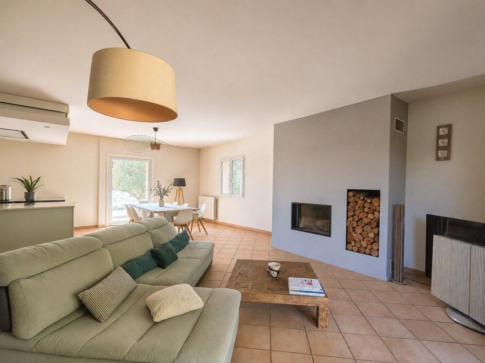 maison familiale calme et confortable.
