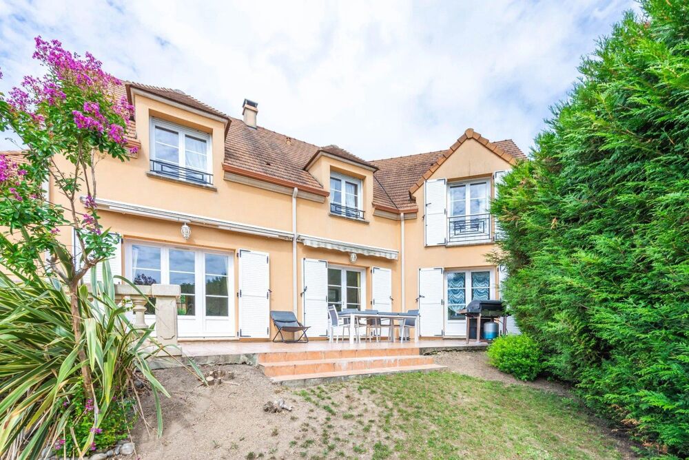 Maison familiale avec piscine