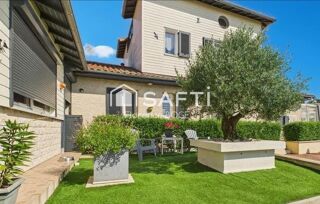  Maison � vendre 8 pi�ces 234 m�