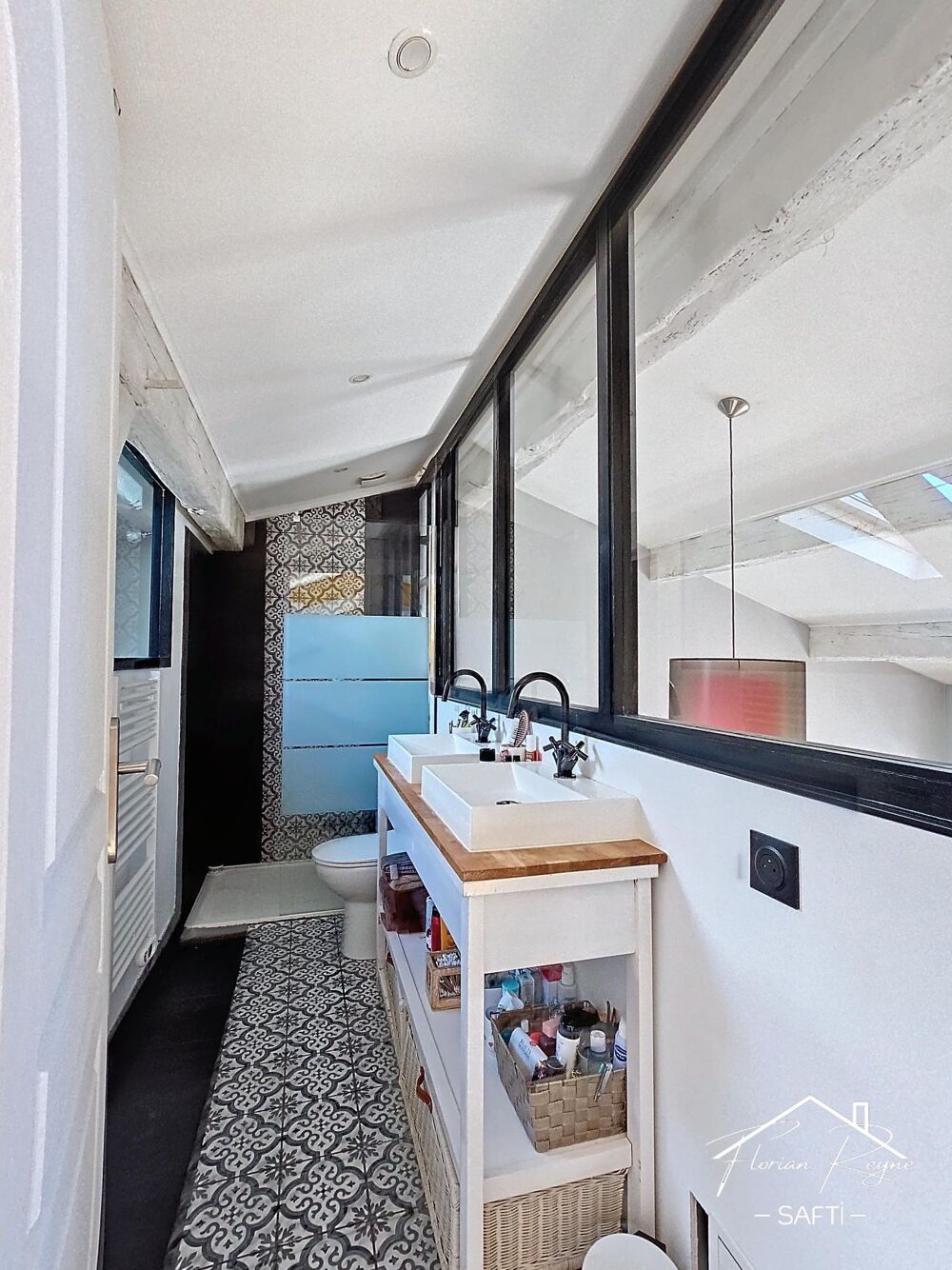 Vente Maison Belle maison en pierre proches des commodités. Parempuyre