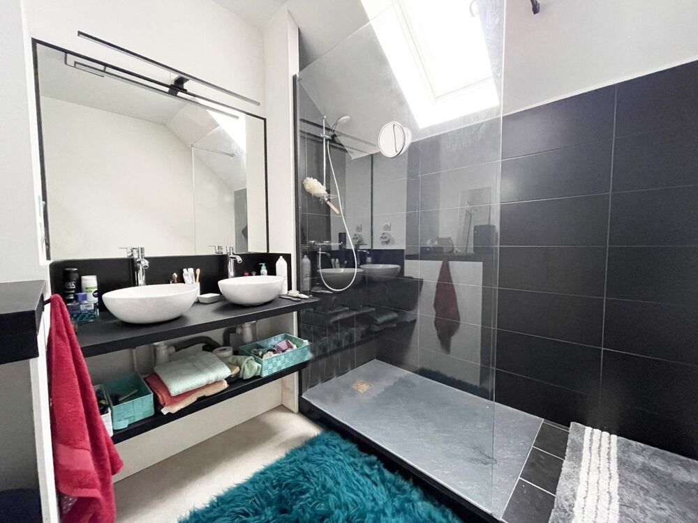 Superbe appartement T3 de 96 m² - DERNIER ETAGE
