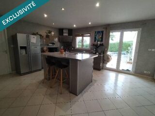  Maison  vendre 9 pices 200 m
