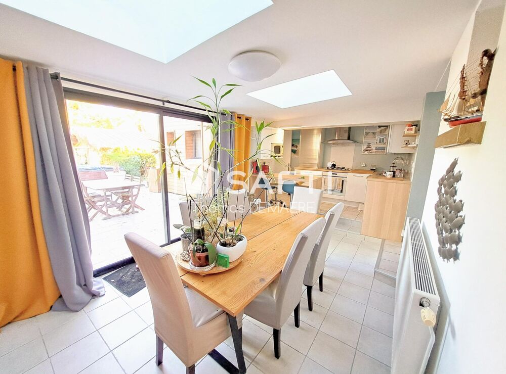 Vente Maison Maison de charme rénovée avec grand jardin arboré au cœur d'Ozillac Ozillac