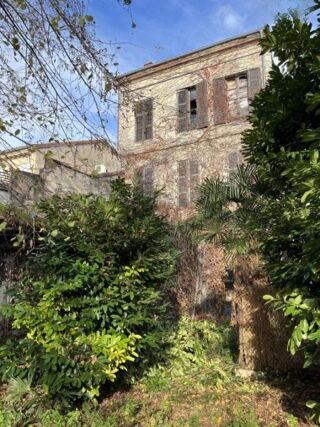  Immeuble � vendre 1170 m�