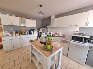  Immeuble � vendre 393 m�