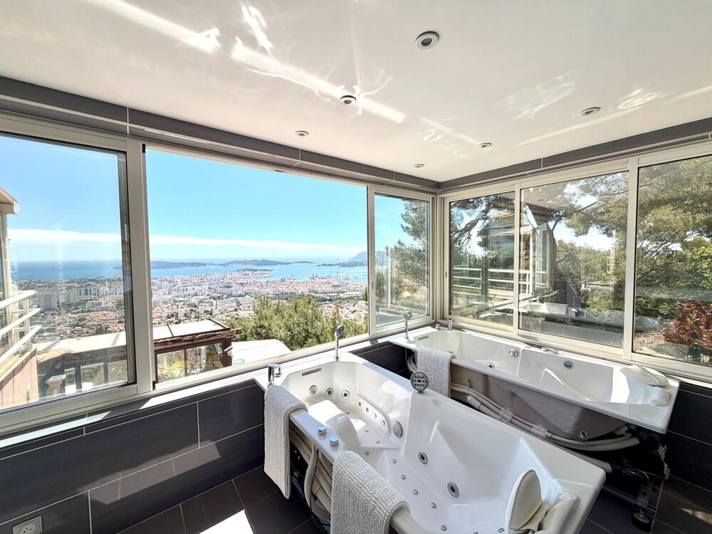 � vendre  Maison Toulon (83200)