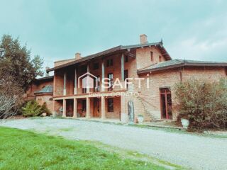  Maison  vendre 15 + pices 800 m