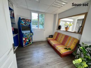  Maison à vendre 8 pièces 186 m²