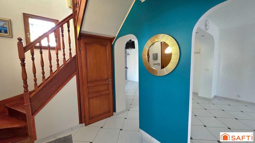 Vente Maison Maison T4 semi individuelle lumineuse avec terrasse et garage Saint-quentin