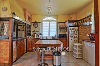  Maison � vendre 12 pi�ces 273 m�