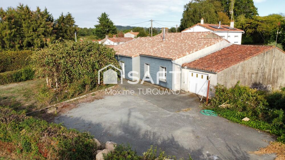 Vente Maison Maison d'habitation 145m², 3 chambres, 972m² de terrain + dépendances. Saint-paul-en-pareds