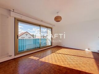 Vente Appartement Deux pièces au dernier étage avec terrasse et box Maisons-alfort