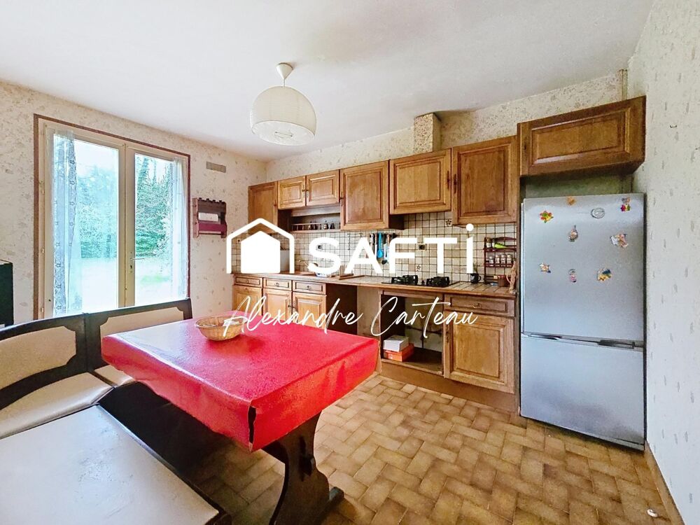 Vente Maison Charmante traditionnelle sur 2500 m² de terrain Latresne