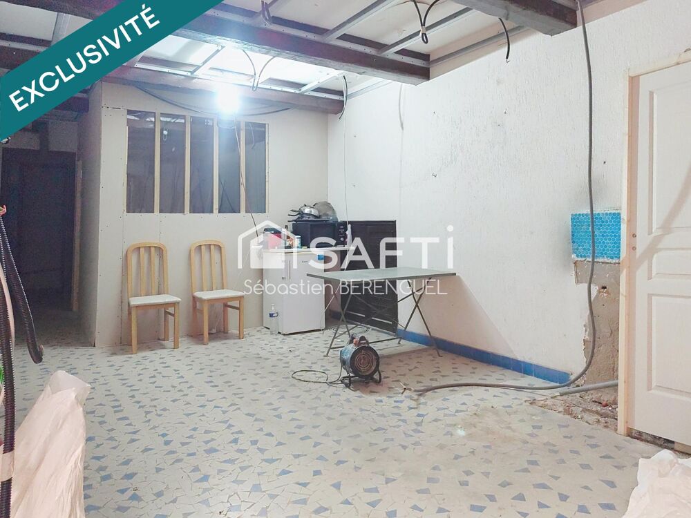 appartement plateau à rénover entièrement dans maison de ville idéal investisseur