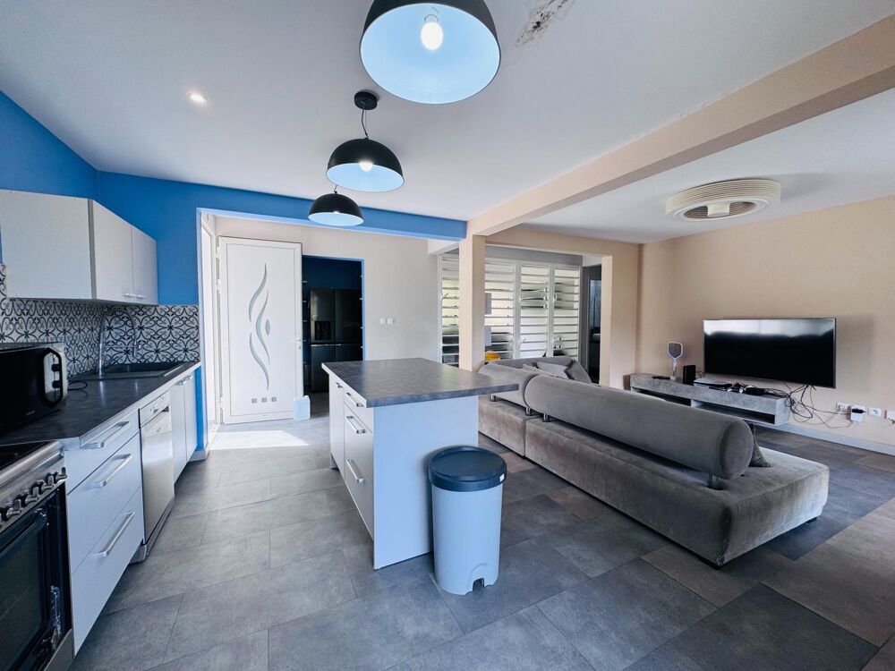 Vente Maison Maison T4, studio, piscine à débordement Case-pilote