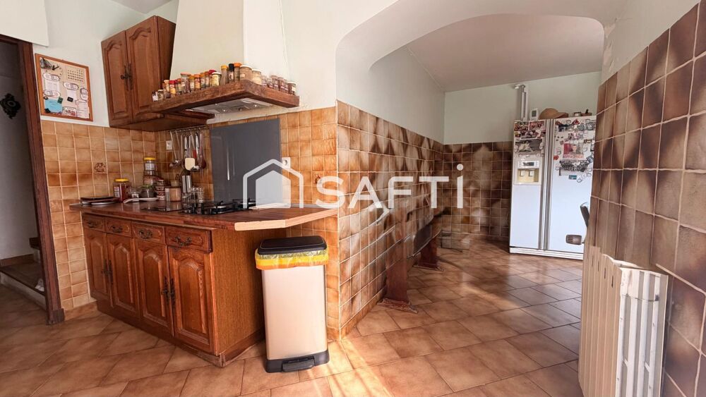 � vendre  Maison Saint-Zacharie (83640)