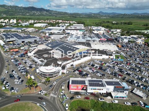 Zone leader Martinique, emplacement commercial majeur 741M2 1255000 97232 Le lamentin