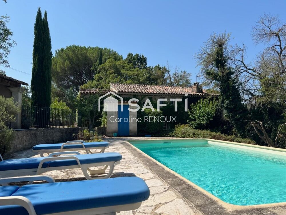 Bastide en pierre de 124 m² à Cucuron  Un bien rare au coeur du Luberon