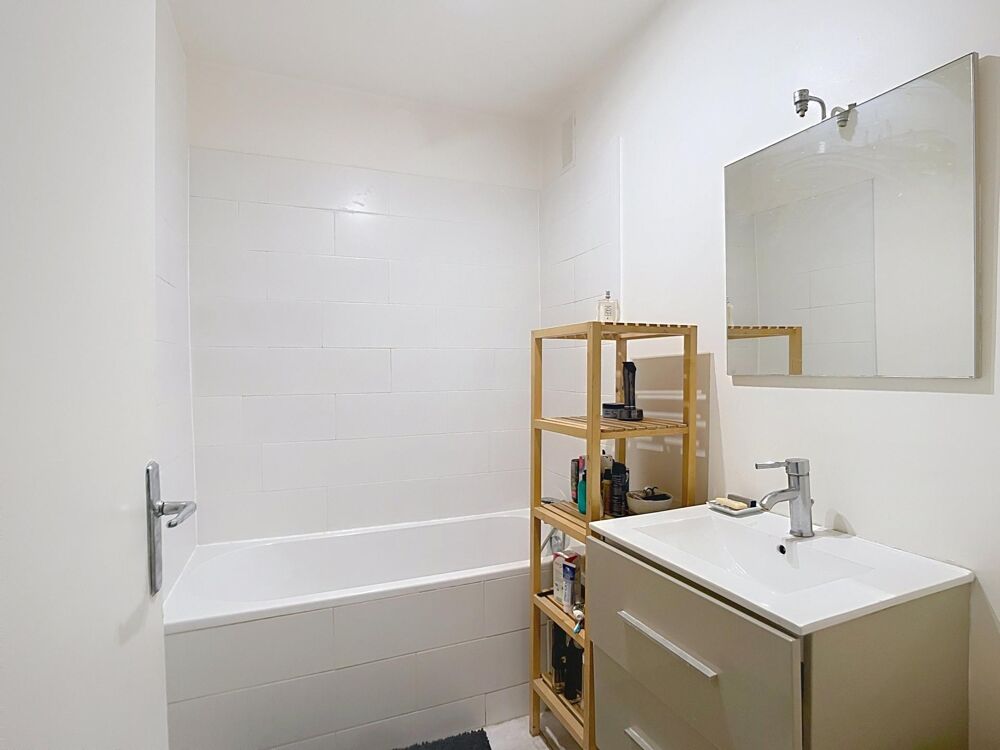 Vente Appartement Appartement T4 à 2 mn du métro et des commerces Pantin