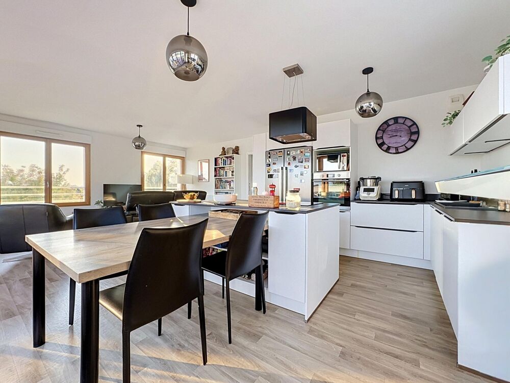 Appartement de 100 m2 avec terrasse de 49 m2 sans vis-à-vis