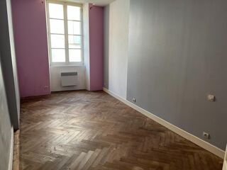  Maison � vendre 9 pi�ces 83 m�