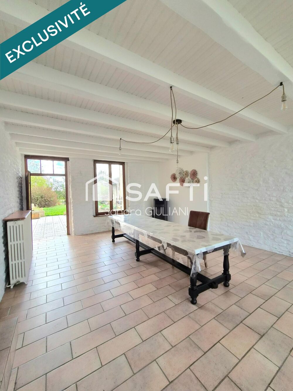 Vente Maison MAGNIFIQUE BÂTISSE EN PIERRE DE TAILLE – 200 m² HABITABLES + APPARTEMENT INDÉPENDANT DE 96 m² ! Gincrey