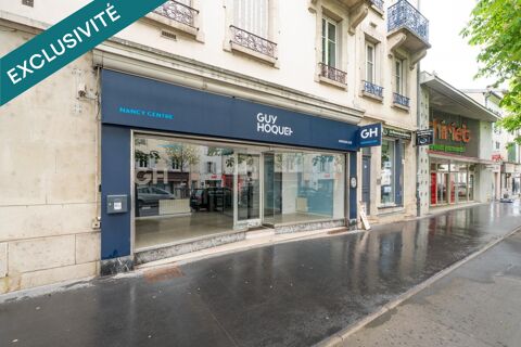   Local commercial 70 m² avec terrasse et cave 