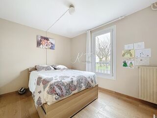  Appartement � vendre 4 pi�ces 81 m�