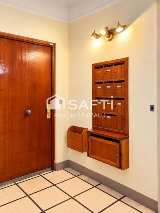 Vente Appartement **Un bel espace de vie au cœur de Marseille !** Marseille 6