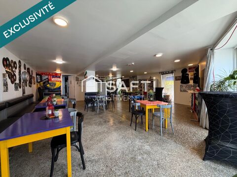   Immeuble mixte avec local commercial et ses deux duplex 