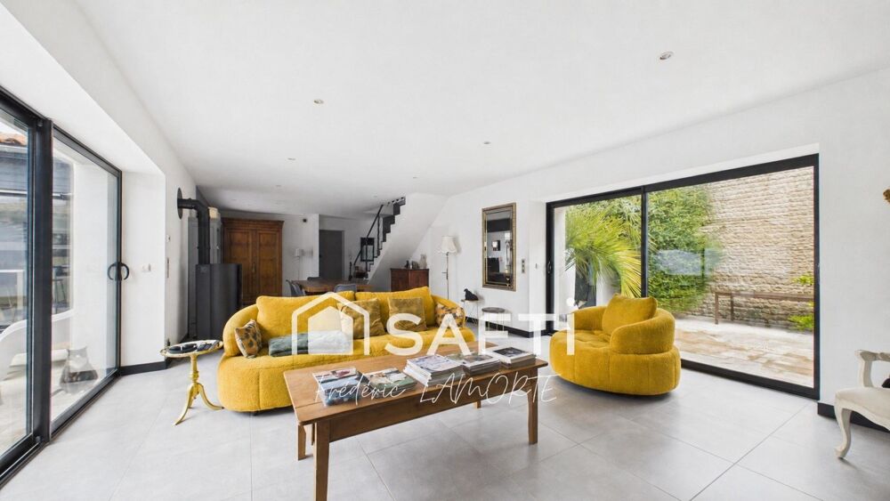 Vente Maison Ancien fournil de 180m², piscine, 5 chambres Saint-medard-d'aunis