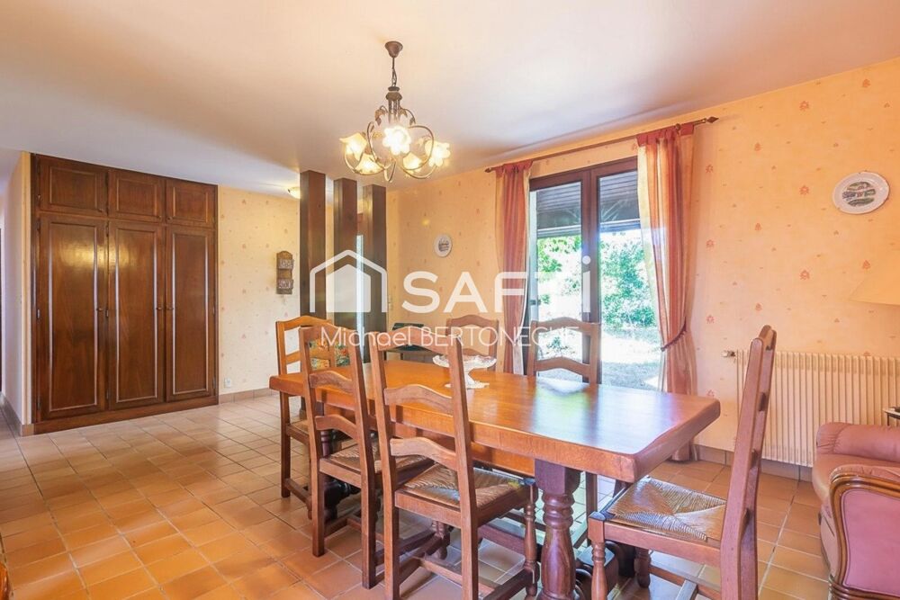 Vente Maison Maison 3 chambres avec double garage et espace camping-car à Saint-André-de-Cubzac Saint-andre-de-cubzac
