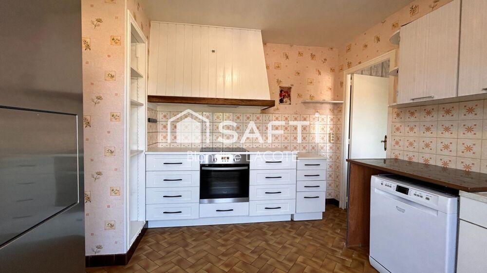 Vente Maison Pavillon familial avec grand terrain clos Saint-hilaire-le-chateau