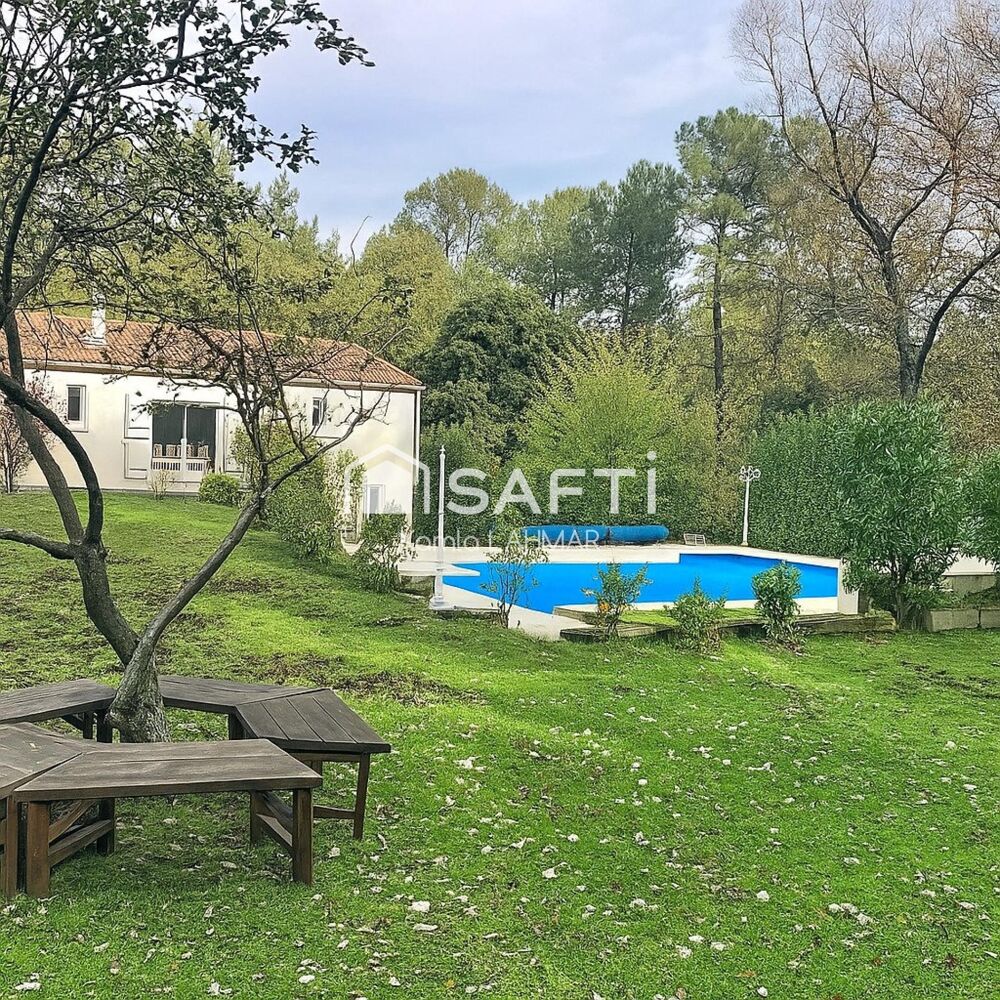 Propriété dexception,167 m² environ  Terrain 5 730 m²  7 pièces  4 chambres