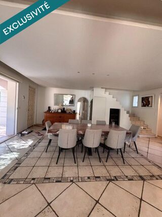  Maison à vendre 7 pièces 222 m²